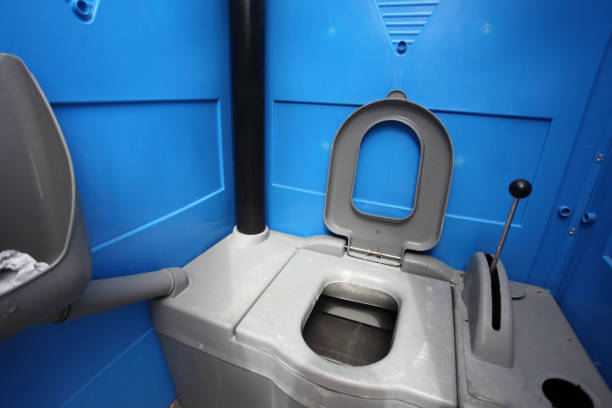 Types of Portable Toilets We Offer in Osceola, WI